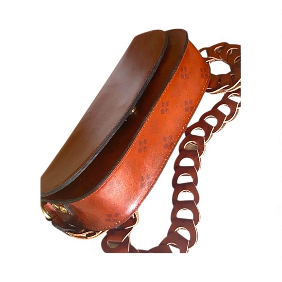 Patricia Nash Chelsea Chainlink Crossbody Signature Floret Print Minimal… - Picture 9 of 13